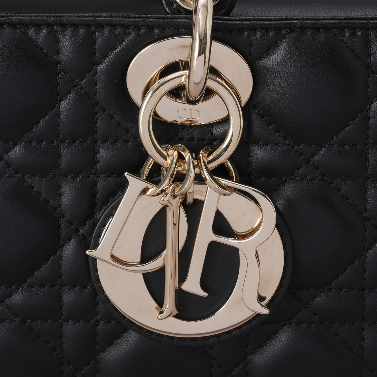CHRISTIAN DIOR(USED)디올 레이디 디조이 미듐